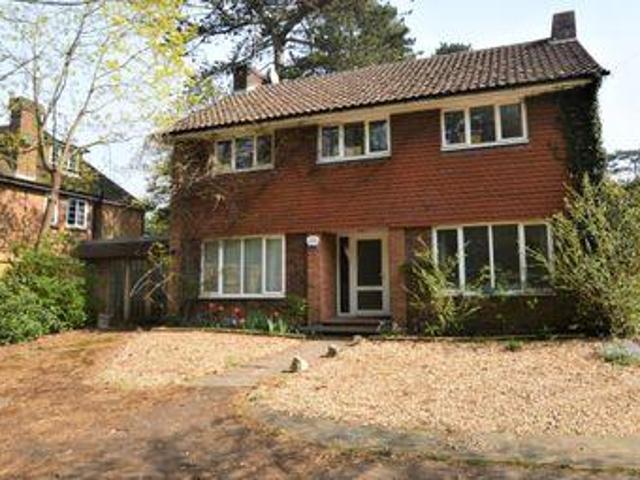 House for sale in Pachesham Park, Surrey