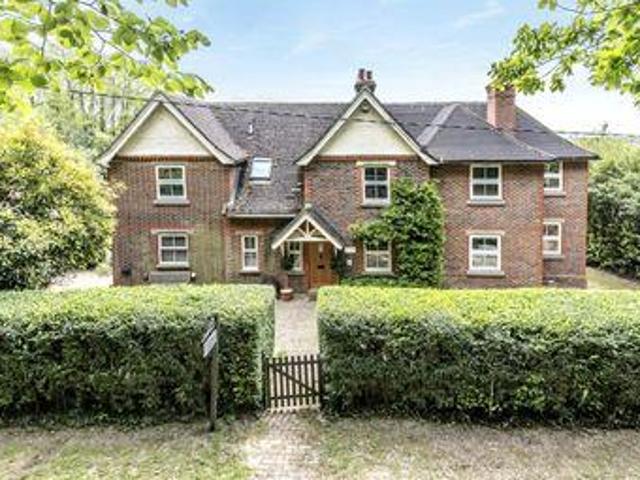 House for sale in Horsham, West Sussex