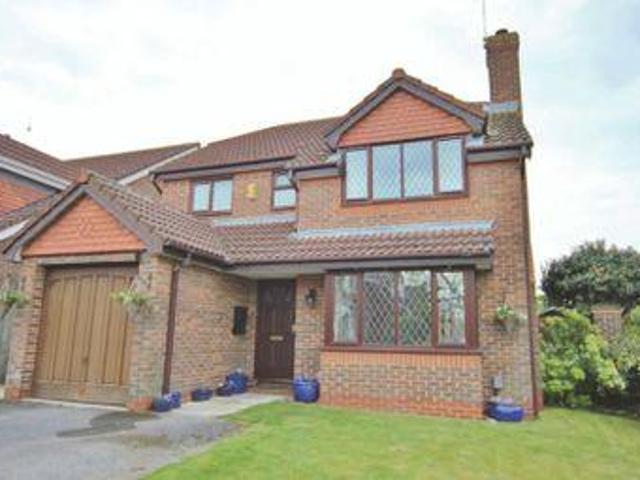 House for sale in Rossmore, Cheshire