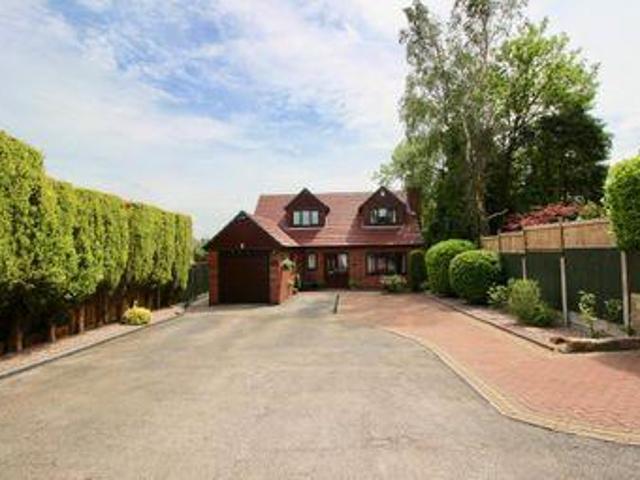 House for sale in Stoke-on-Trent