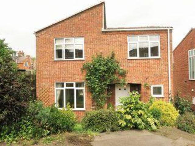 House for sale in Northampton, Northamptonshire