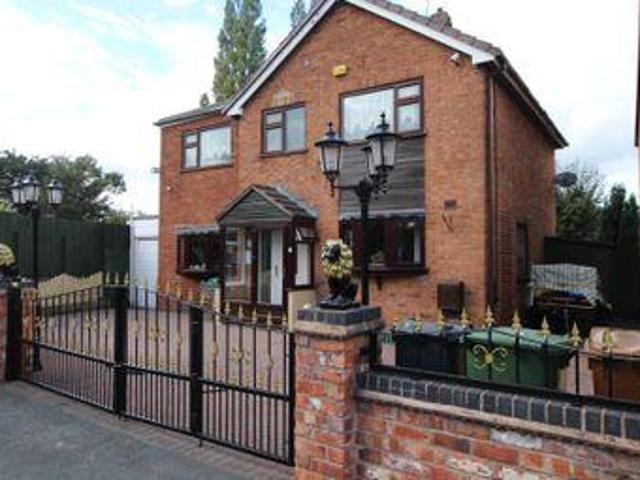 House for sale in Willenhall, West Midlands