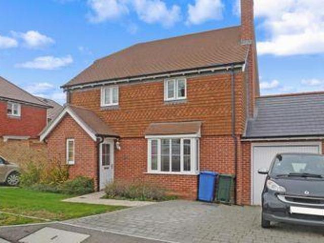 House for sale in Oad Street, Kent