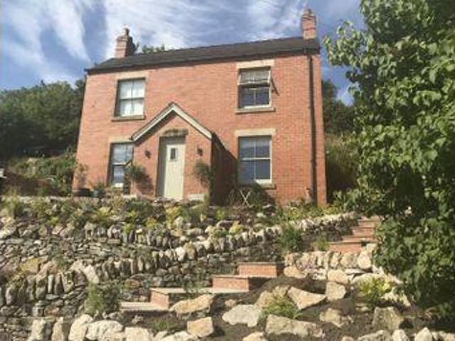 House for sale in Froggatt, East Midlands
