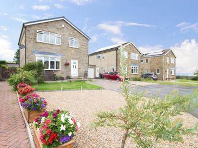House for sale in Bradford, West Yorkshire