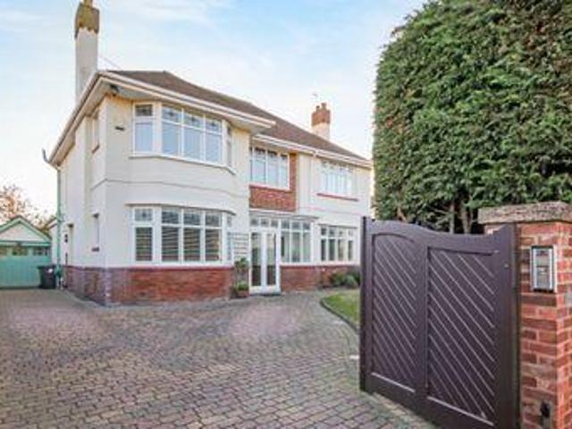 House for sale in Southport, Sefton