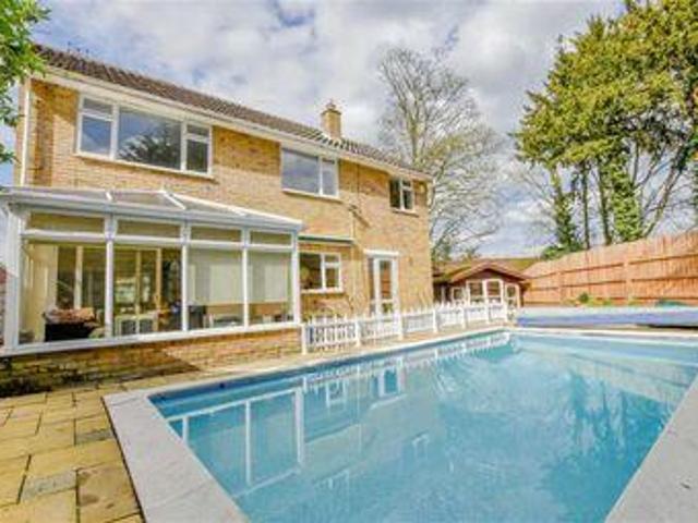 House for sale in Ware, East Hertfordshire