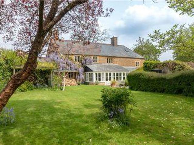 House for sale in Ilminster, Somerset