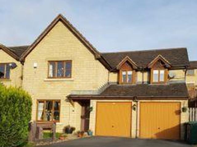 House for sale in Bradford, West Yorkshire