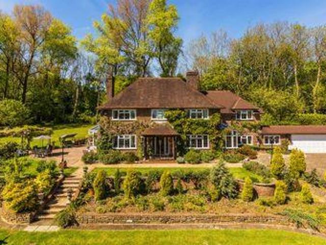 House for sale in Red Hill, Surrey