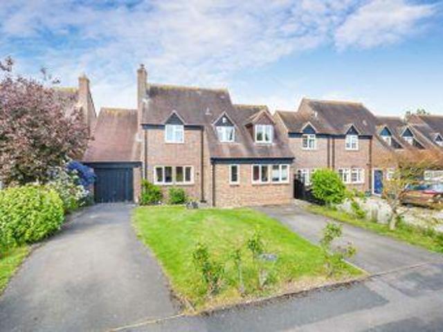 House for sale in Aylesbury, Buckinghamshire