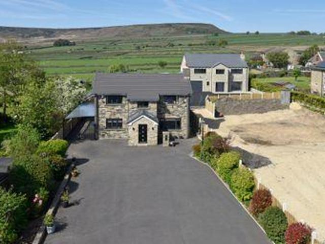 House for sale in Holmfirth, West Yorkshire