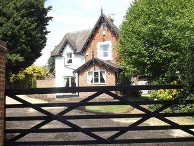 House for sale in Glynde, West Sussex