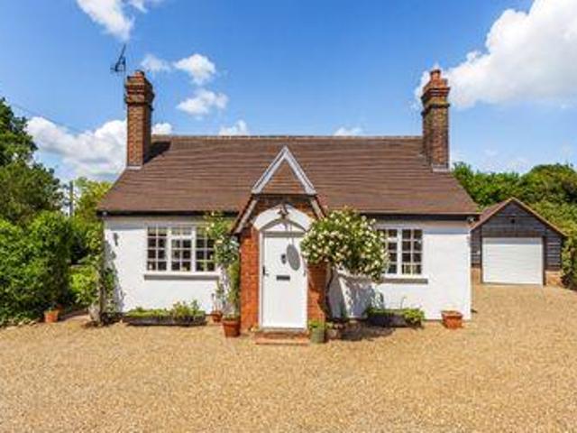 House for sale in The Butts, Kent