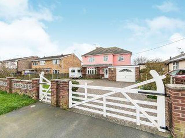 House for sale in Dale Hill, Essex