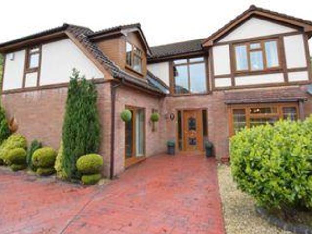 House for sale in New Tredegar, Wales