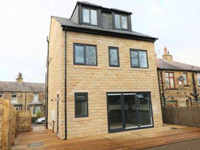 House for sale in Halifax, West Yorkshire