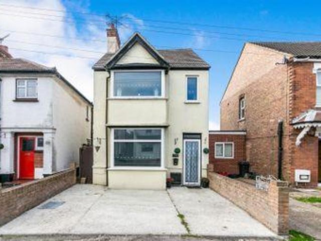 House for sale in Dale Hill, Essex