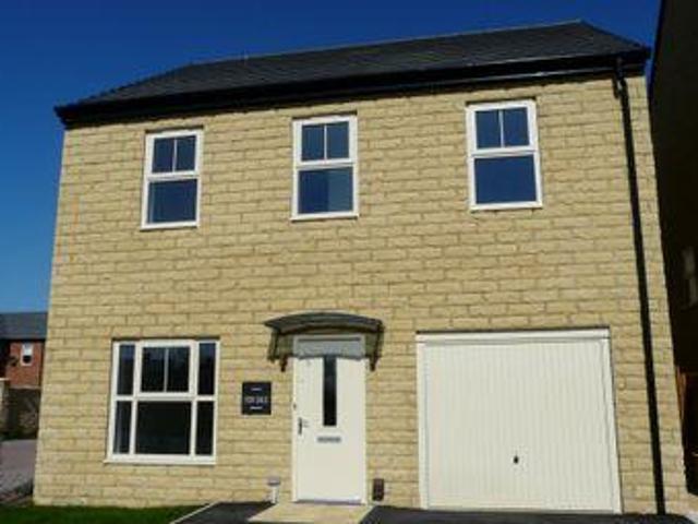 House for sale in Ossett, West Yorkshire