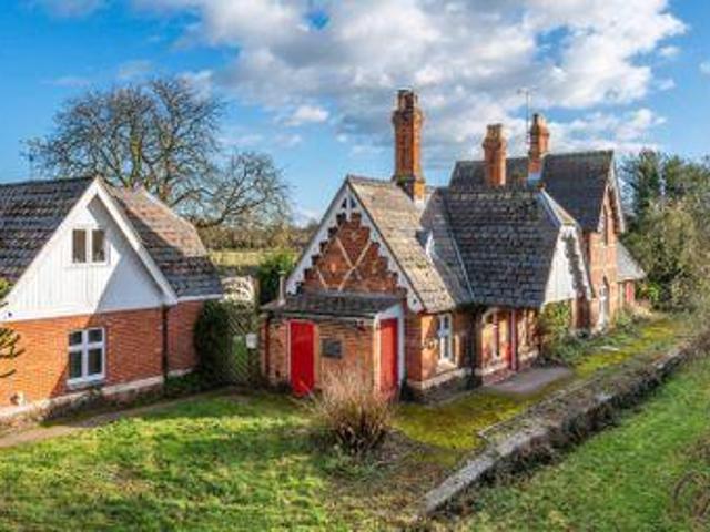 House for sale in Pamington, Gloucestershire