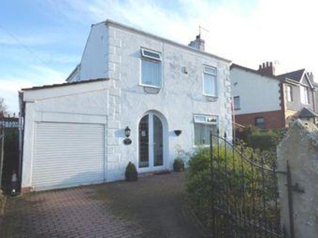 House for sale in Higher Bartle, Lancashire