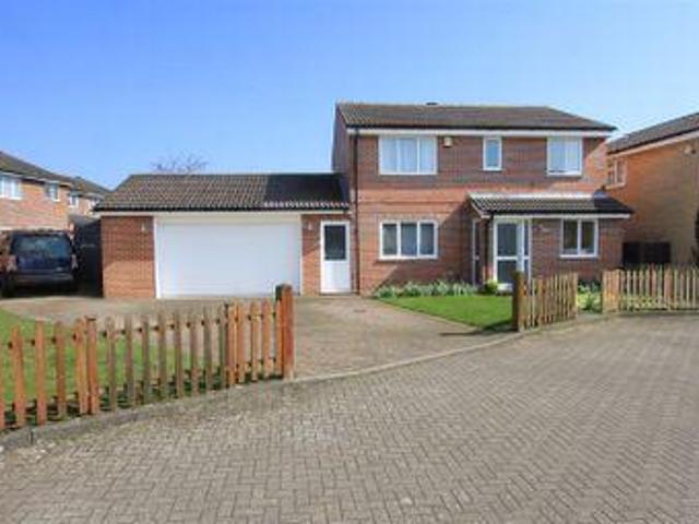 House for sale in Uxbridge, Greater London
