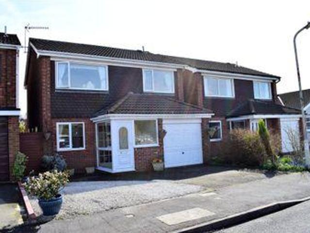 House for sale in Camp Hill, Warwickshire