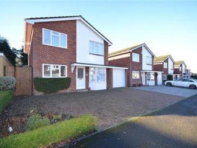 House for sale in Crowthorne, Bracknell Forest