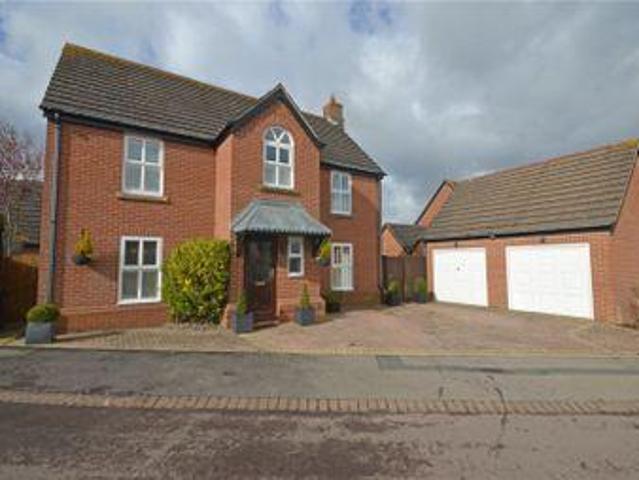 House for sale in Swindon