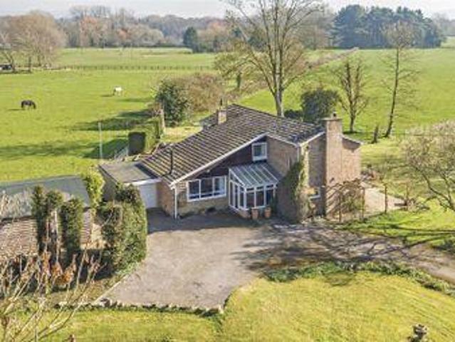 House for sale in Gloucester, Gloucestershire