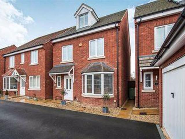 House for sale in Gloucester, Gloucestershire