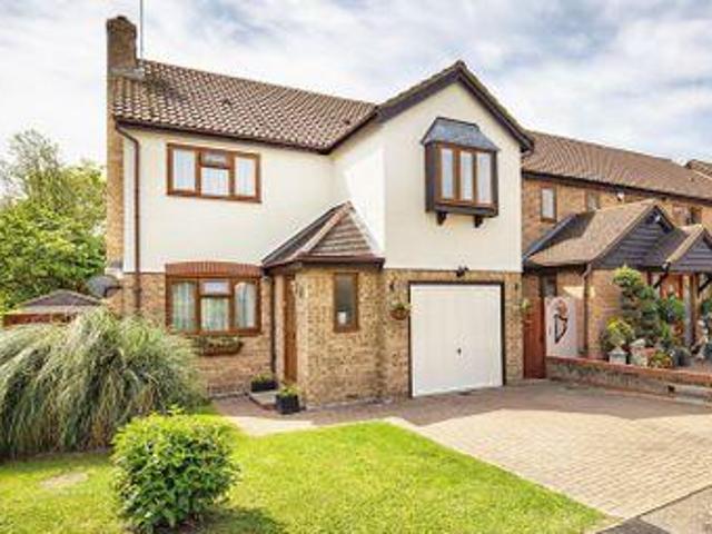 House for sale in Ware, East Hertfordshire