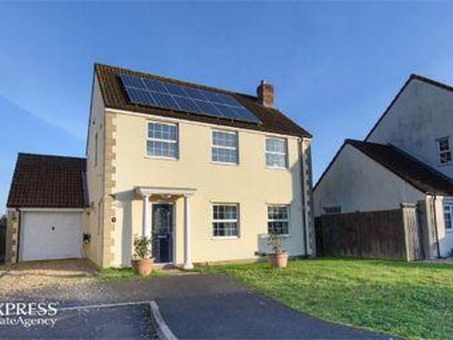 House for sale in Glastonbury, Somerset