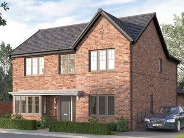 House for sale in Froggatt, East Midlands