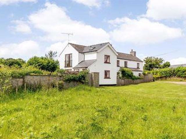 House for sale in Bromsberrow Heath, Gloucestershire