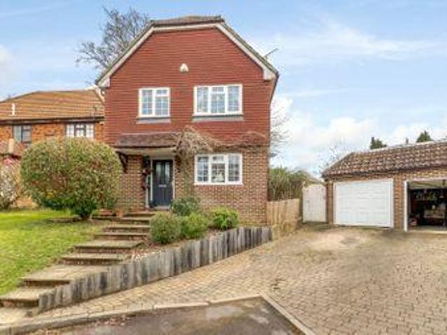 House for sale in Fole, Surrey
