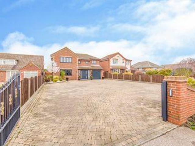 House for sale in Dale Hill, Essex