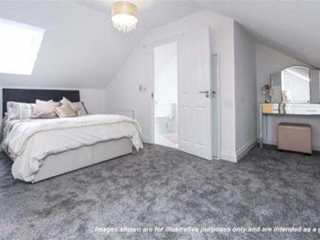 House for sale in Navestock Side