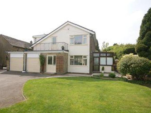 House for sale in Brighouse, West Yorkshire