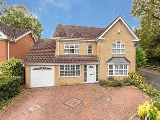 House for sale in North Watford, Hertfordshire