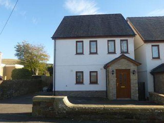 House for sale in Ammanford, Wales