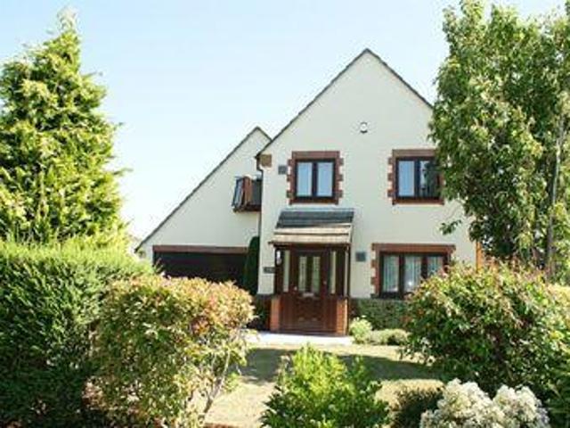 House for sale in Row Town, Surrey