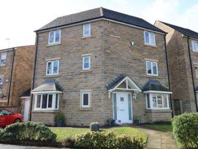 House for sale in Brighouse, West Yorkshire