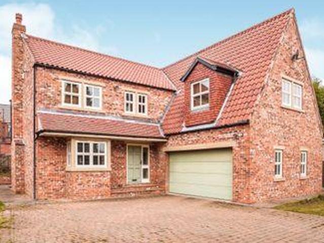 House for sale in Pontefract, West Yorkshire