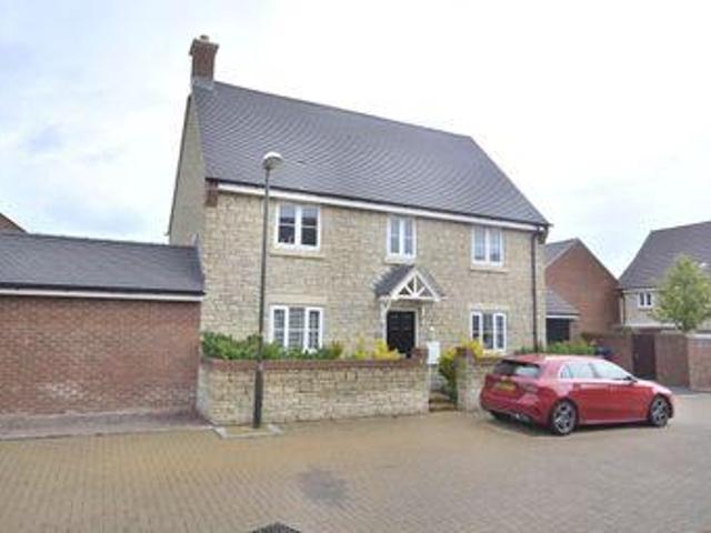 House for sale in Gloucester, Gloucestershire