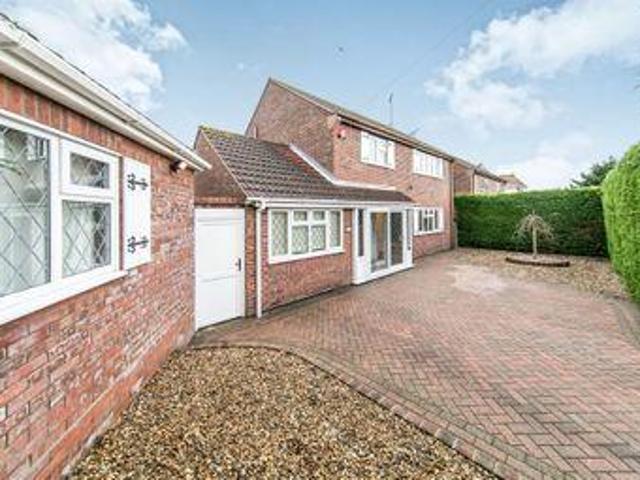 House for sale in Dale Hill, Essex