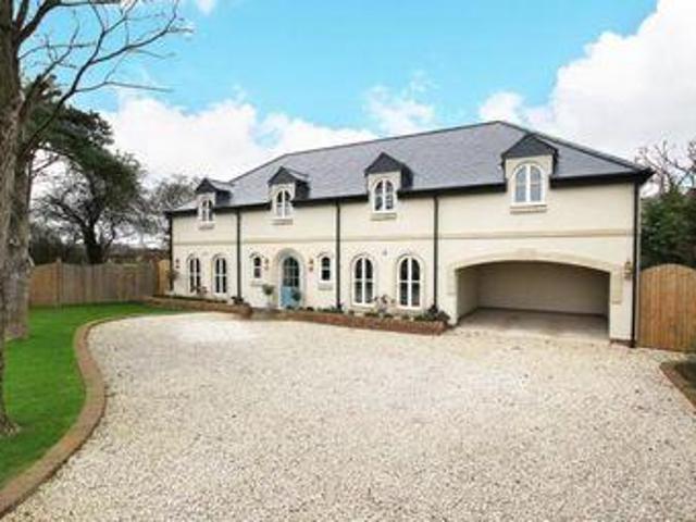House for sale in Pontefract, West Yorkshire