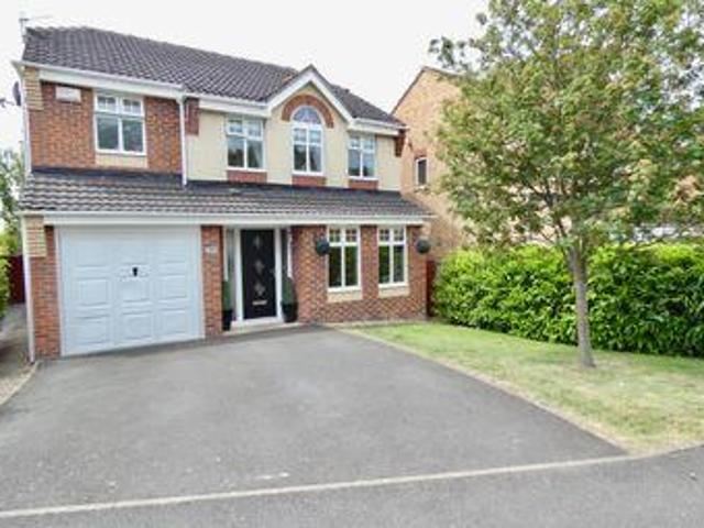 House for sale in Stalybridge, Tameside