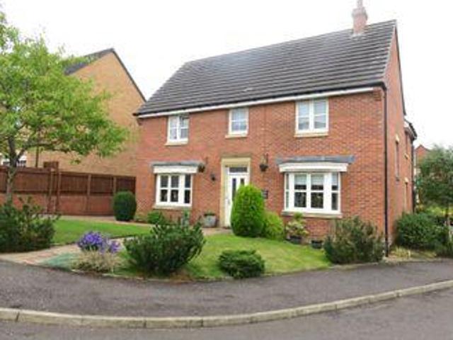 House for sale in Airdrie, Scotland