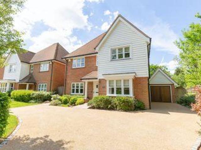 House for sale in Perryfields, West Sussex